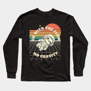 No gravity, let the flow take you Long Sleeve T-Shirt